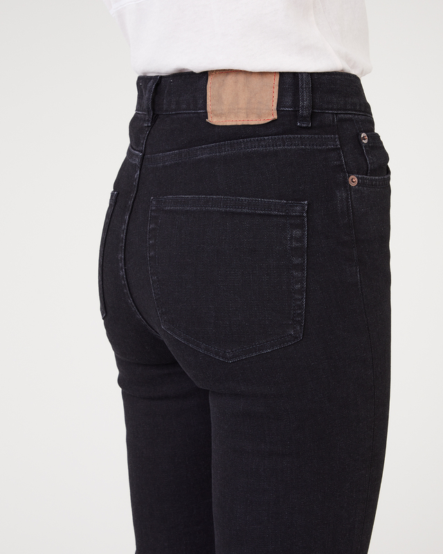 Jeanerica Jeans PW008  Used black W25/L30