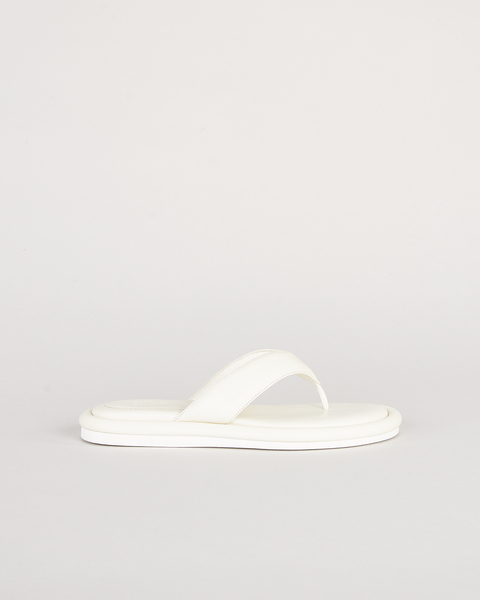 GIA5 Slipper Ivory 1