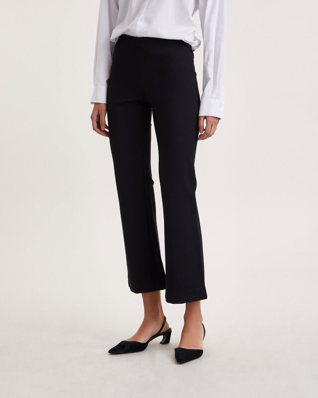 Filippa K Byxor Flared Jersey Svart XL
