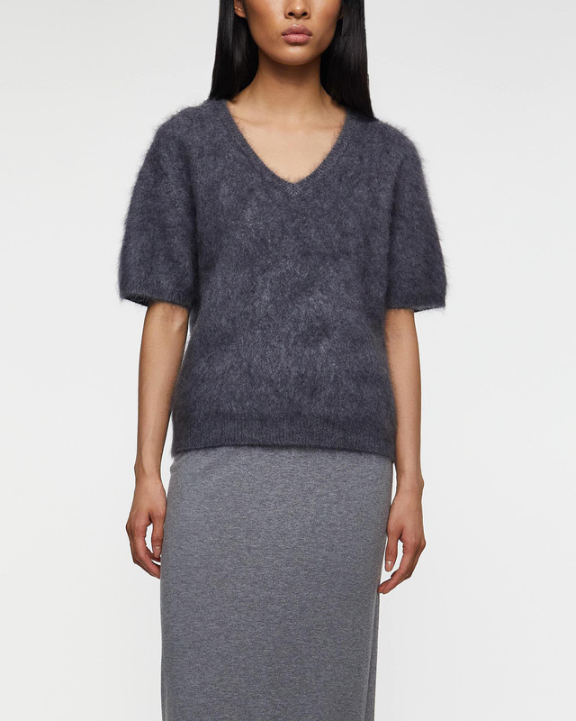 LISA YANG T-Shirt Lovisa Cashmere Grå 1 (S-M)