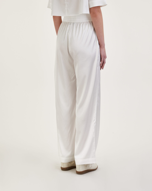 Ahlvar Gallery Trousers Faith Satin White S