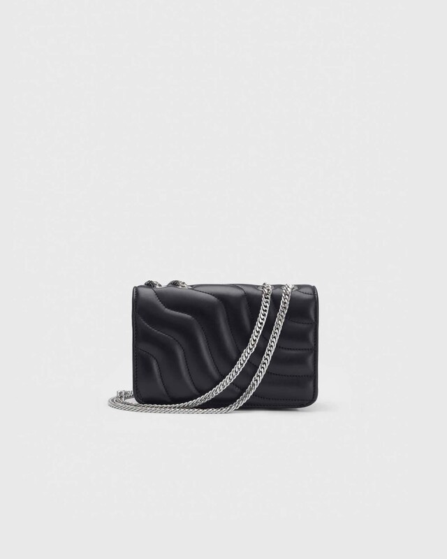 ATP Atelier Väska Auletta Black Quilted Nappa Svart ONESIZE