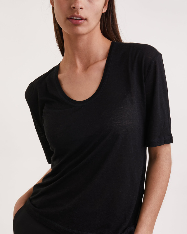 By Malene Birger T-Shirt Amaringa Svart M