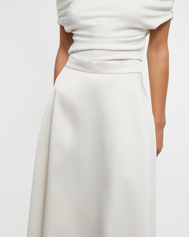 Wakakuu Icons Skirt Rio Satin  Creme S