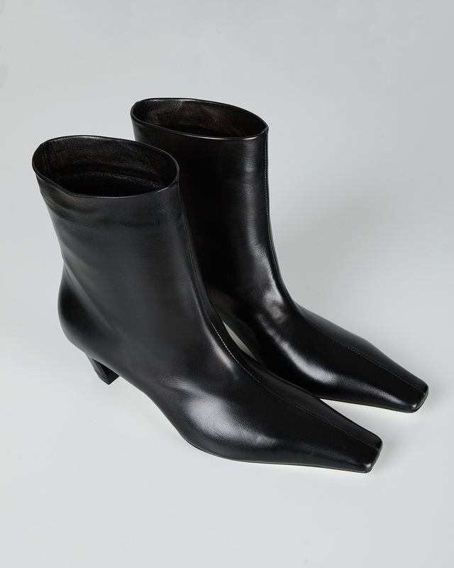 Khaite Boots Arizona Ankle Black EUR 38