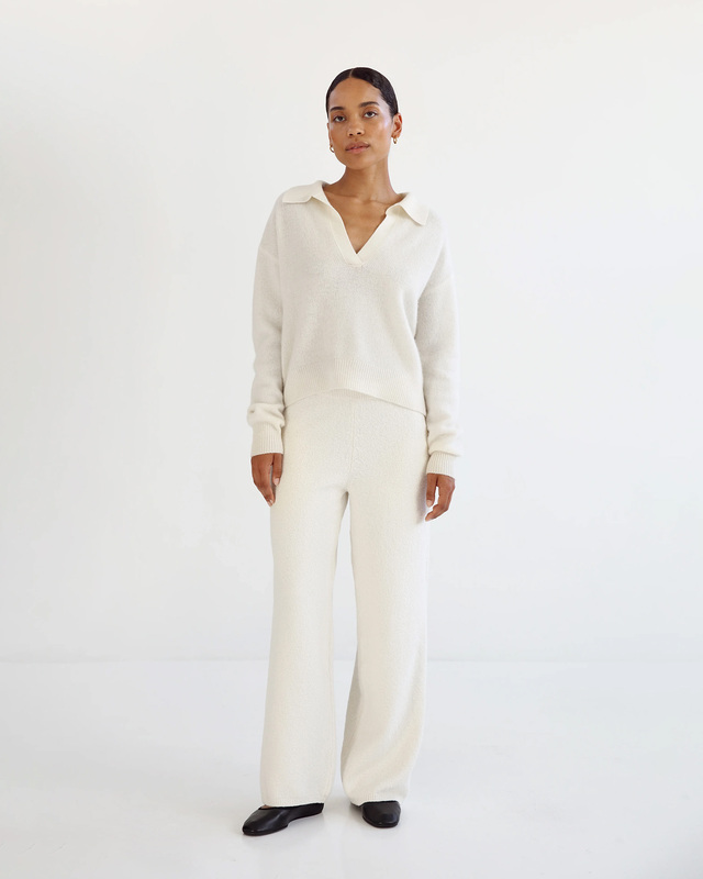 Almada Label  Tröja Kaia V-Neck Cashmere Creme XS