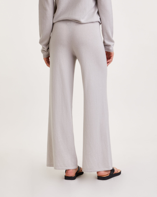 LISA YANG Trousers Sofi Cashmere Stone 0 (XS-S)