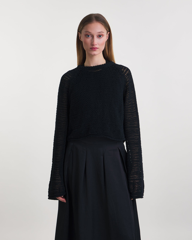 Wakakuu Icons Sweater Livia Cropped Black M