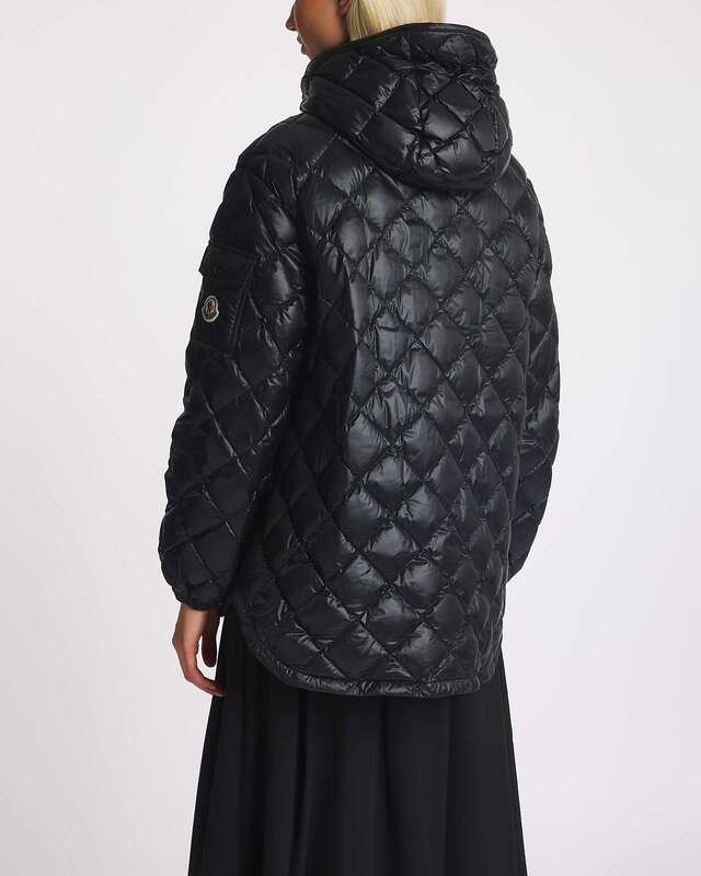 Moncler Padded Jacket Svart IT 44 (EUR 38)