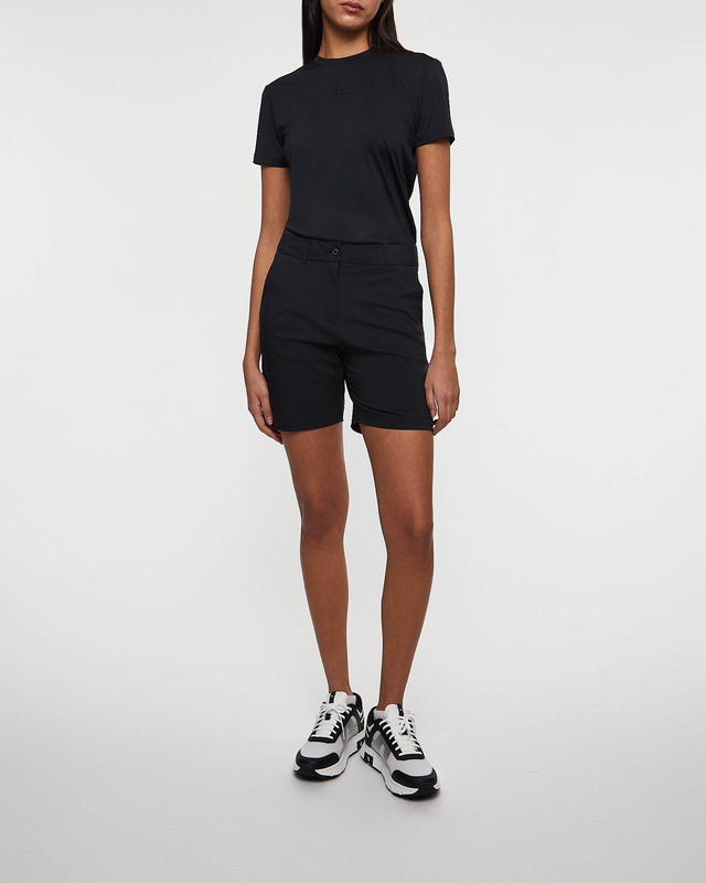 J Lindeberg Shorts Gwen Long Black 26