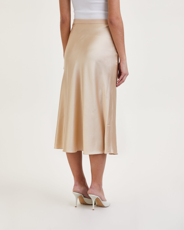 Ahlvar Gallery Skirt Hana Satin Powder L