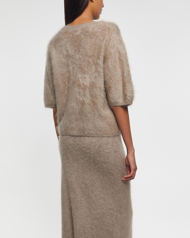 Almada Label  T-Shirt Fei Brushed Cashmere Nougat S