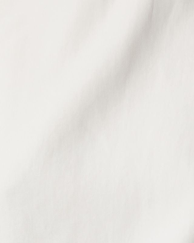 ONE and OTHER Topp Dove Creme XS