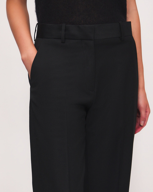 Dagmar  Black 38