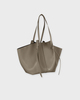 YUZEFI Bag XL Mochi Pebble Grain Leather Taupe ONESIZE
