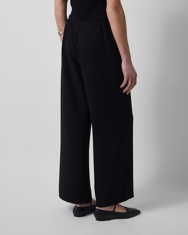 Dagmar Byxor Fluid Crepe  Svart 42