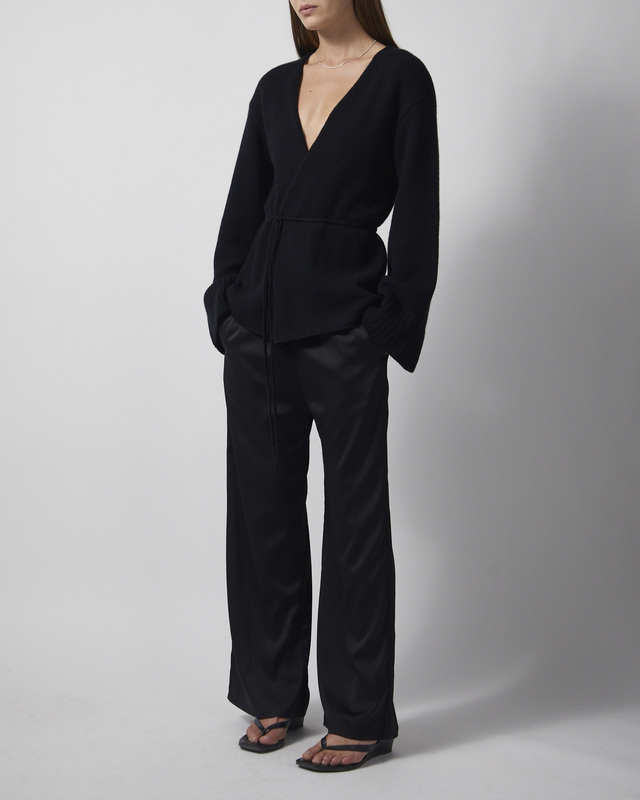 Wakakuu Icons Bukser Adeline Satin Black XL