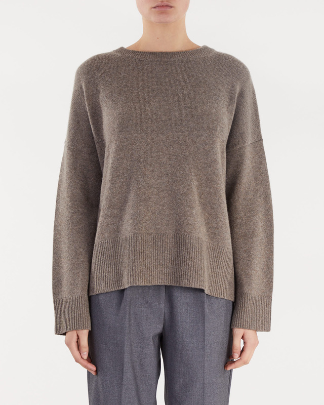 Wakakuu Icons Sweater Emily crewneck sweater Mole M