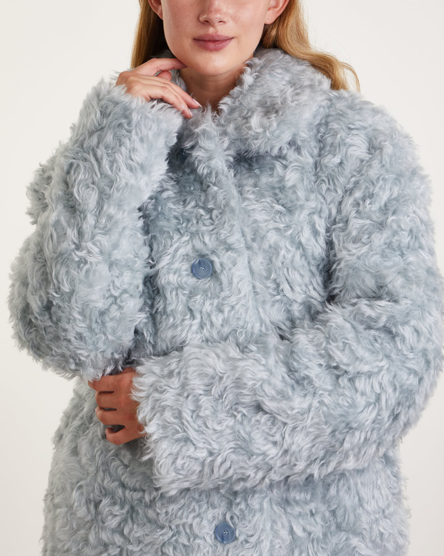 Filippa K Kappa Faux Fur Ljusblå 36