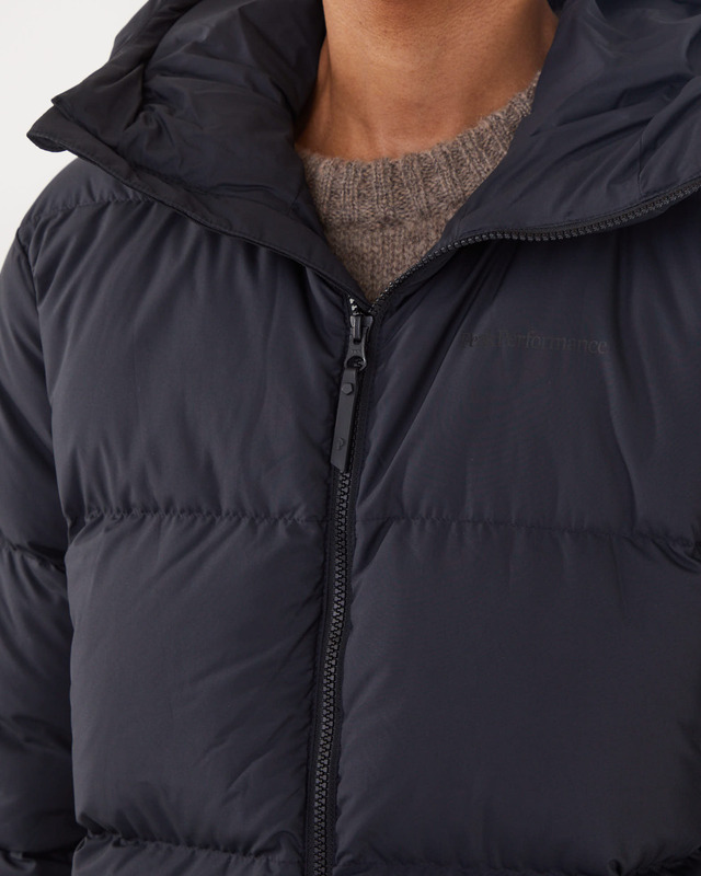 Peak Performance Jacka W Rivel Puffer Svart L