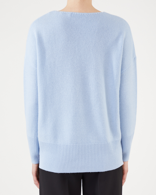 Wakakuu Icons Merle V-neck Knit Light blue M