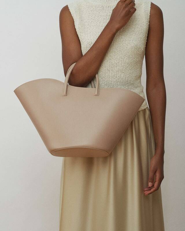 Little Liffner Väska Open Tulip Tote Medium  Taupe ONESIZE