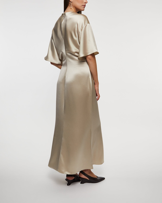 Wakakuu Icons Klänning Wells Satin Beige XL
