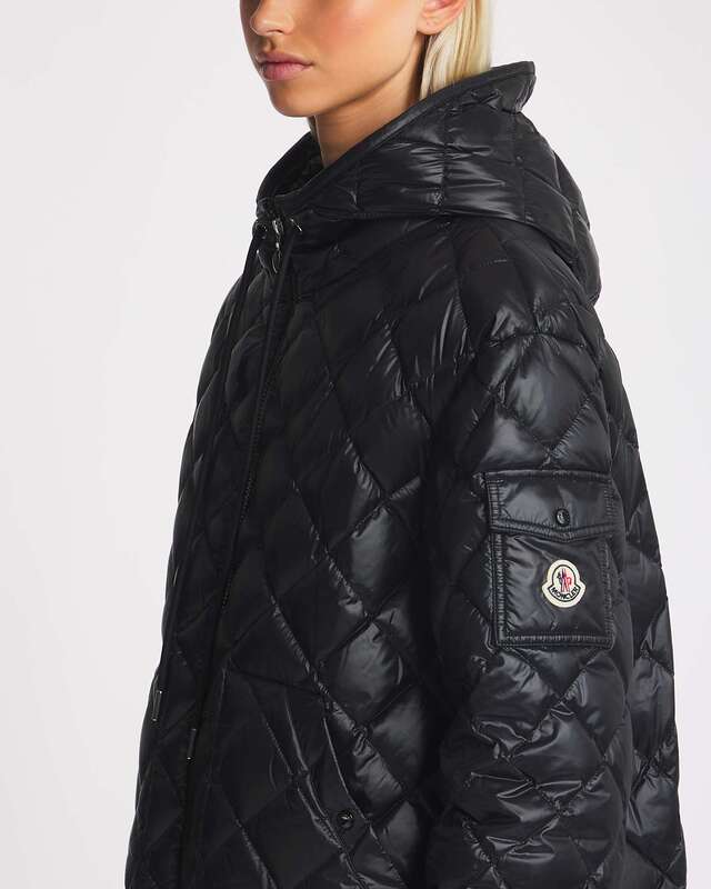 Moncler Padded Jacket Svart IT 44 (EUR 38)