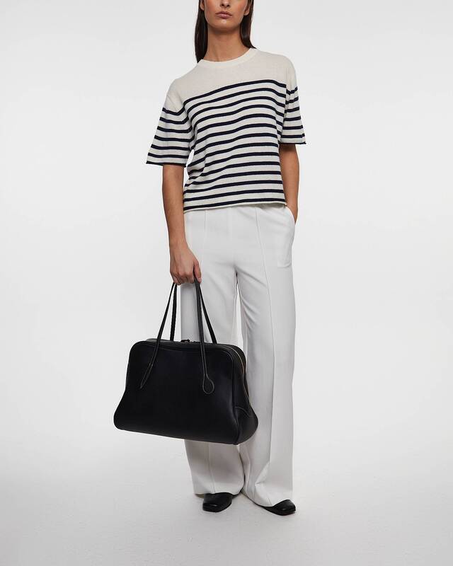 LISA YANG T-Shirt Cila Stripe Cashmere Blå/vit 2 (M-L)
