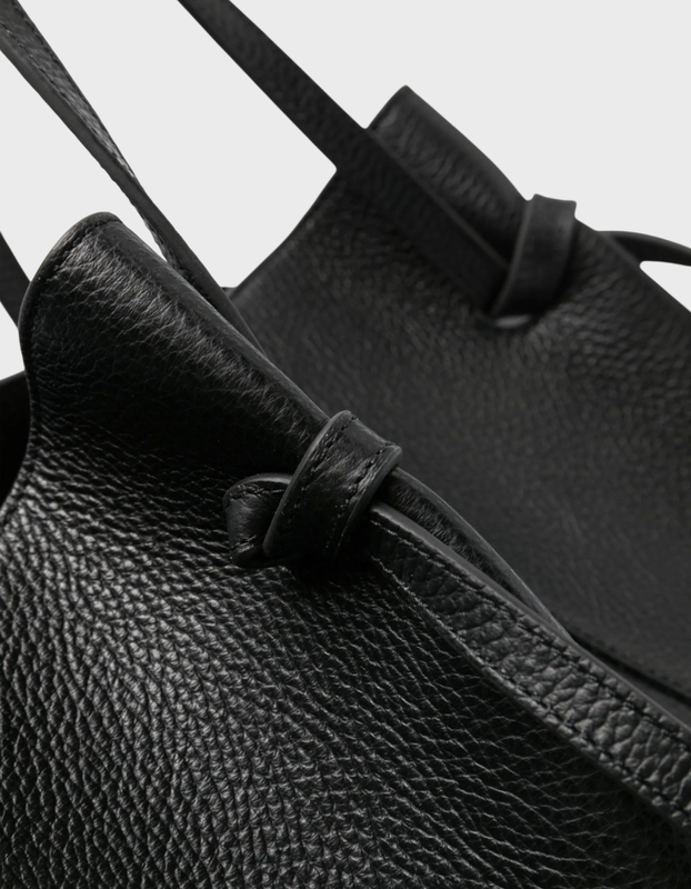 Yuzefi Bag XL Mochi  Black ONESIZE