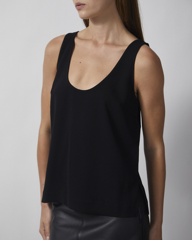 Wakakuu Icons Topp Chez Svart L
