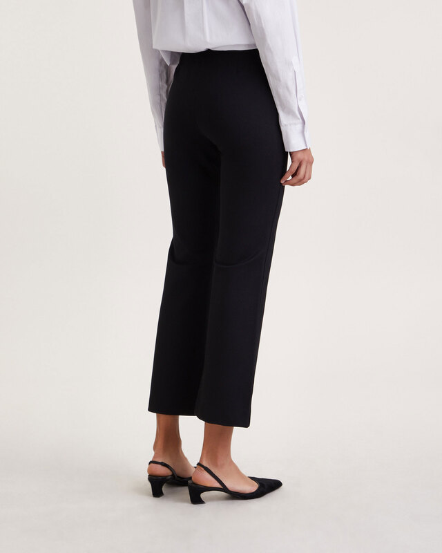 Filippa K Byxor Flared Jersey Svart XL