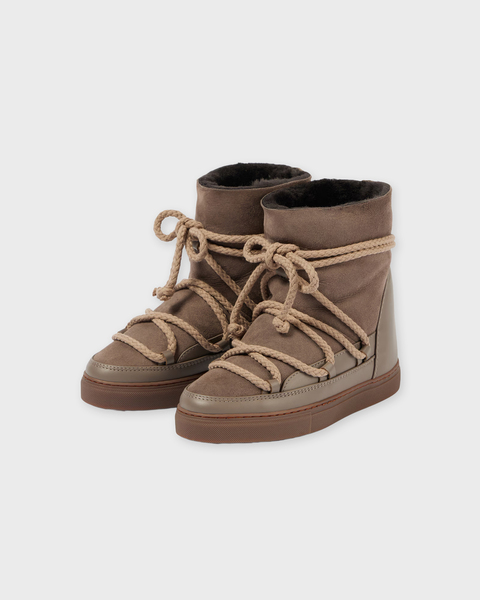 Boots Classic Wedge Taupe 2