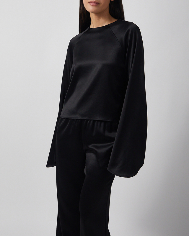 Wakakuu Icons Topp Emmy Black L