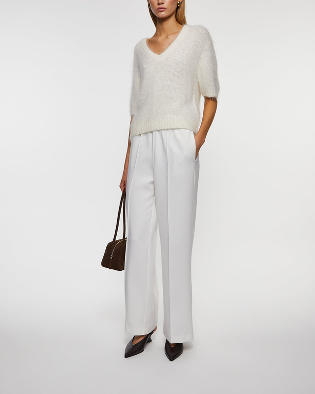 Wakakuu Icons Sweater Serena Fluffy Knit Creme M