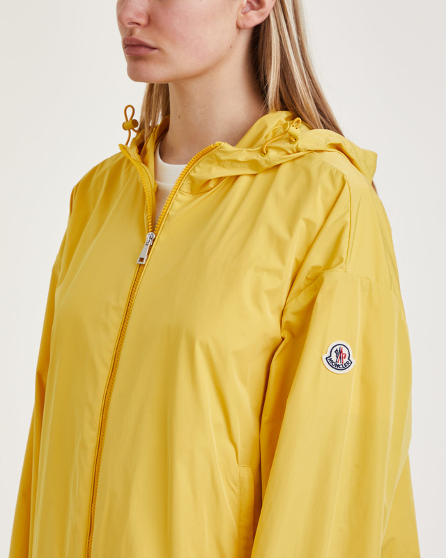 Moncler Tyx Giubbotto Jacka Gul MONCLER 2 (M)