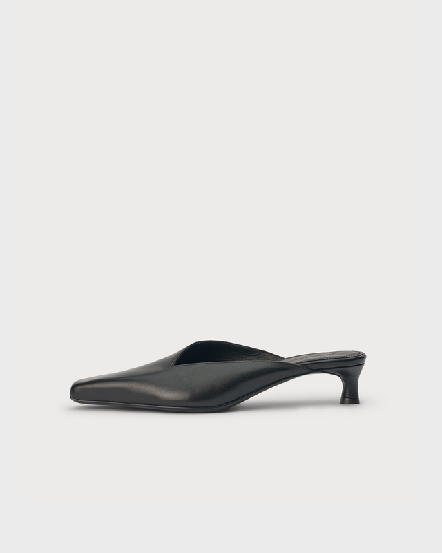 By Malene Birger Mules Micea Svart EUR 40