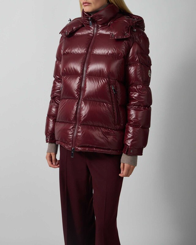 Moncler Dunjacka Maire Mörkröd MONCLER4 (L)