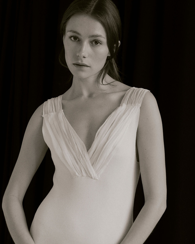 LEONÍ Top Nour Ribbed Silk-georgette Ivory 36
