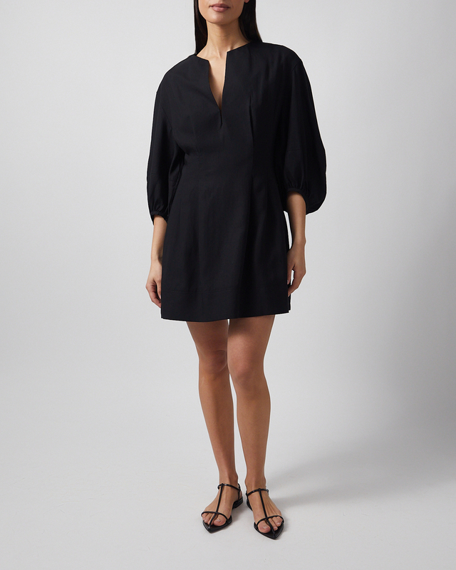 Wakakuu Icons Kjole Capri Black M