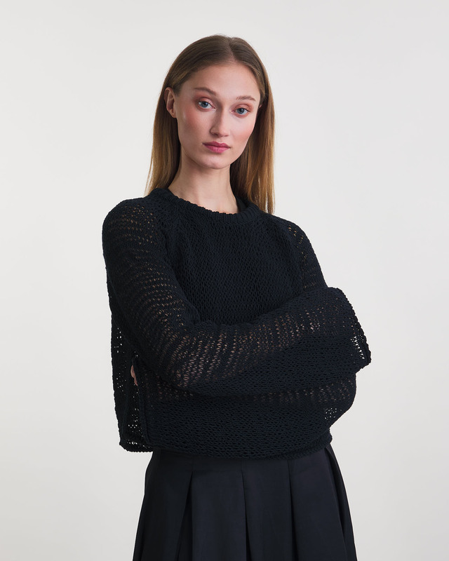 Wakakuu Icons Sweater Livia Cropped Black M