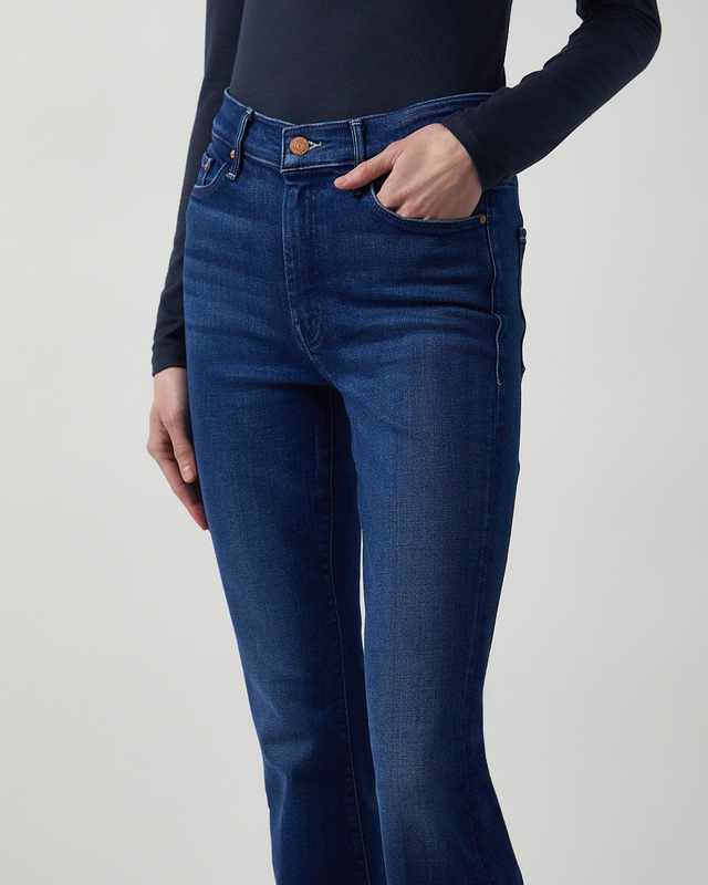 Mother Denim Jeans The Weekender  Mid blue  24