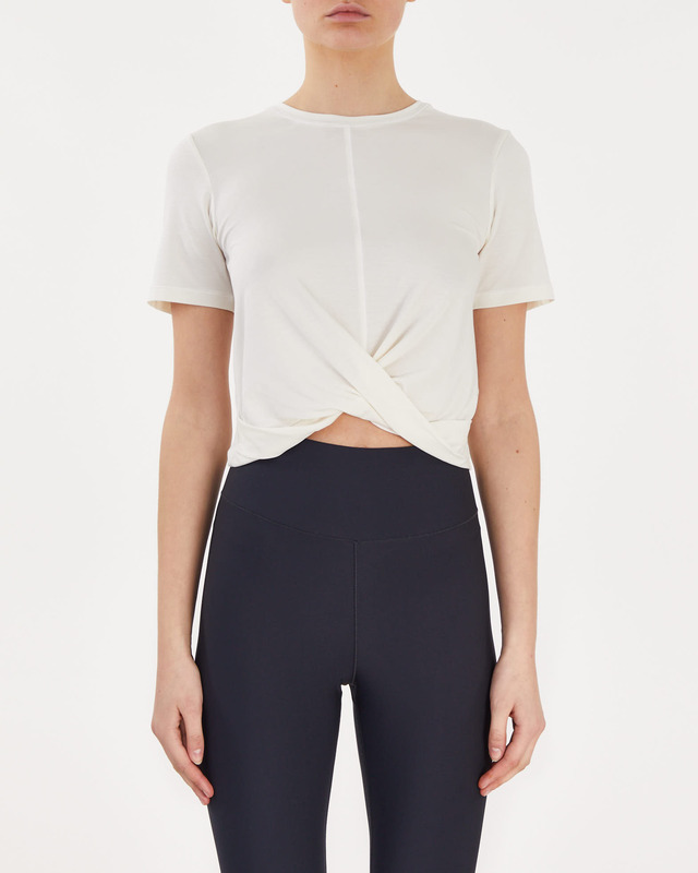 Casall Short Wrap Tshirt Offwhite 38