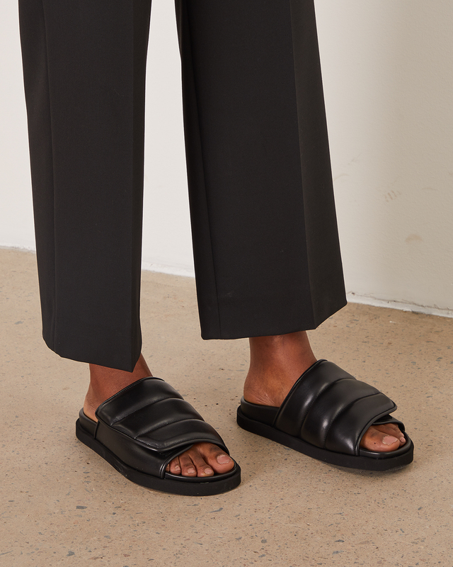Gia Borghini Sandals 3 Stitched Puffy Slipper Black EUR 36