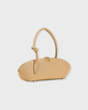 Cult Gaia Väska Carmela Shoulder Sand ONESIZE