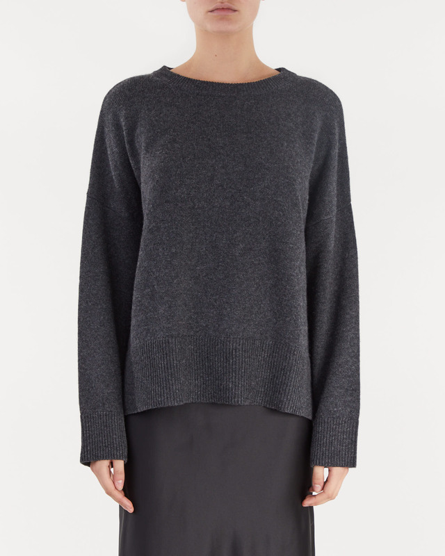 Wakakuu Icons Tröja Emily crewneck sweater Grey melange S