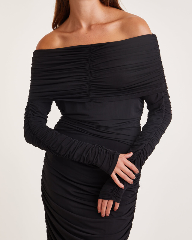 Wakakuu Icons Klänning Maya Off Shoulder   Svart S