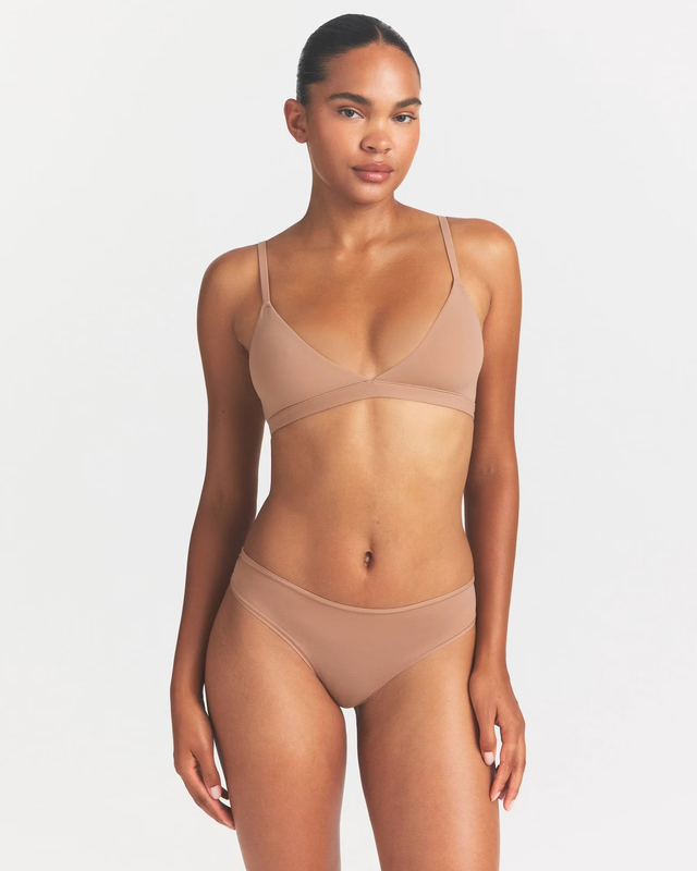 Skims Trusser Fits Everybody Cheeky Sienna M