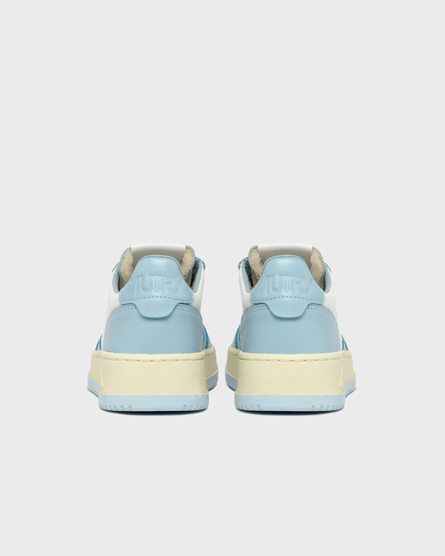 Autry Sneakers Medalist Low Vit/blå EUR 36