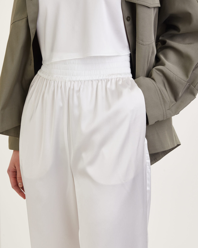 Ahlvar Gallery Trousers Faith Satin White S